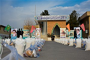 ارسال کمک های پلیس یزد به مردم زلزله زده سی سخت