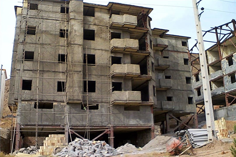 تصویر عدم نظارت بر ساخت و سازها از چالش های شهرستان بهاباد