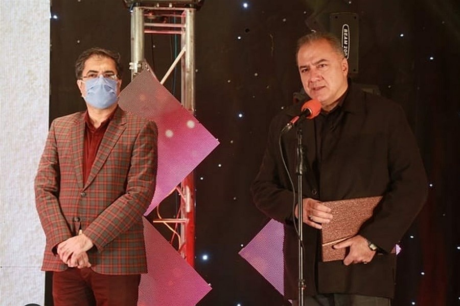 تصویر اختتامیه چهارمین جشنواره چتر زندگی در یزد