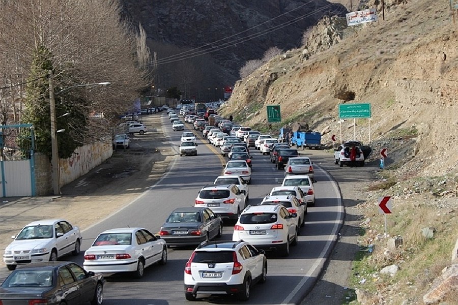 تصویر ترافیک روان در جاده‌های کشور&#47; رعایت پرهیز از سفر توسط مردم