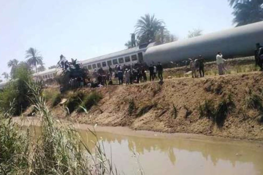 تصویر ۳۲ کشته و ده‌ها زخمی در تصادف قطار در مصر