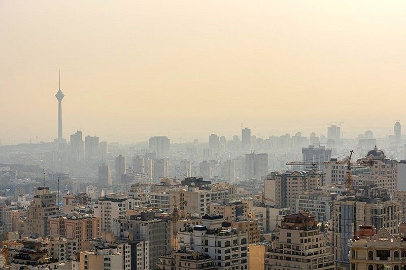 تصویر تشدید آلودگی هوا در تهران&#47; کیفیت هوا برای گروه‌های حساس ناسالم است