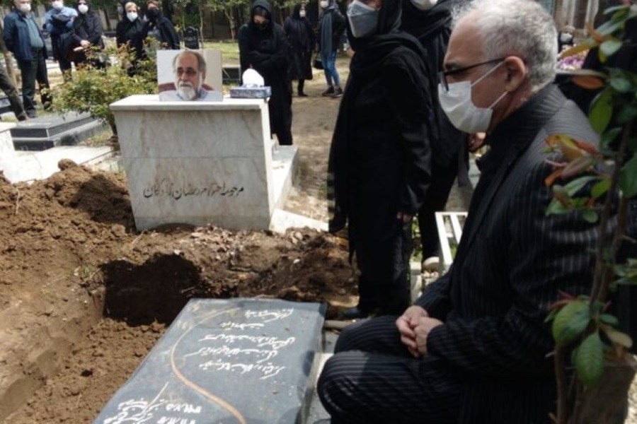 تصویر «کابلی» در زادگاه مادری اش به خاک سپرده شد