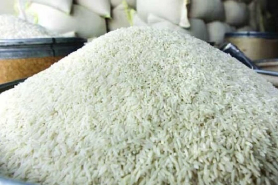 ۱۳۰ هزارتن برنج در فروردین‌ماه توزیع شده است