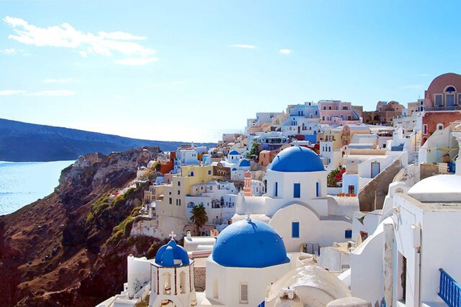 تصویر یونان محدودیت‌های گردشگری را کم می‌کند