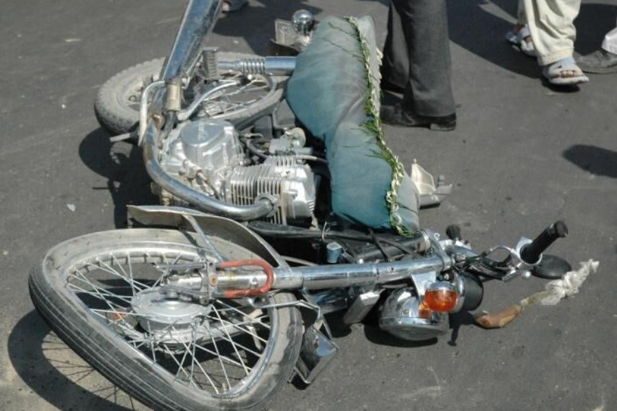 تصویر سه کشته بر اثر برخورد دو موتورسیکلت