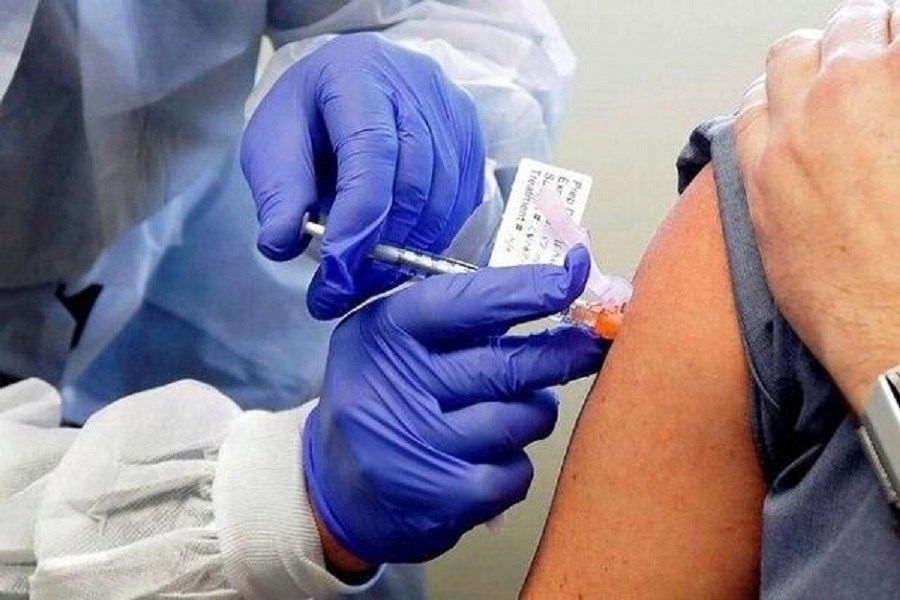 ثبت نام افراد بالای ۷۵ سال در سامانه واکسن کرونا