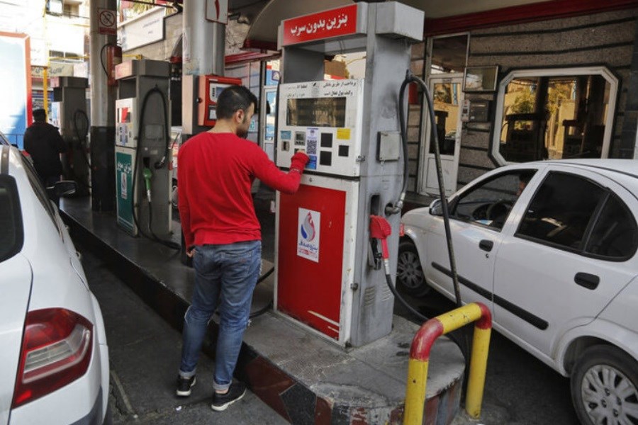 تصویر سهمیه بنزین خرداد ماه امشب در کارت های سوخت واریز می شود