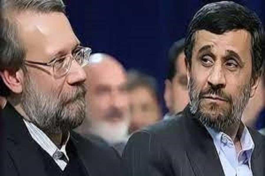 آقای لاریجانی با احمدی‌نژاد مناظره کنید