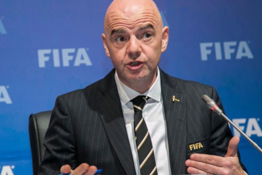 تصویر واکنش رئیس فیفا به حذف ایران از جام جهانی