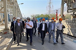 مدیرعامل بانک ملت از فعالیت های گروه صنعتی فاتح بازدید کرد