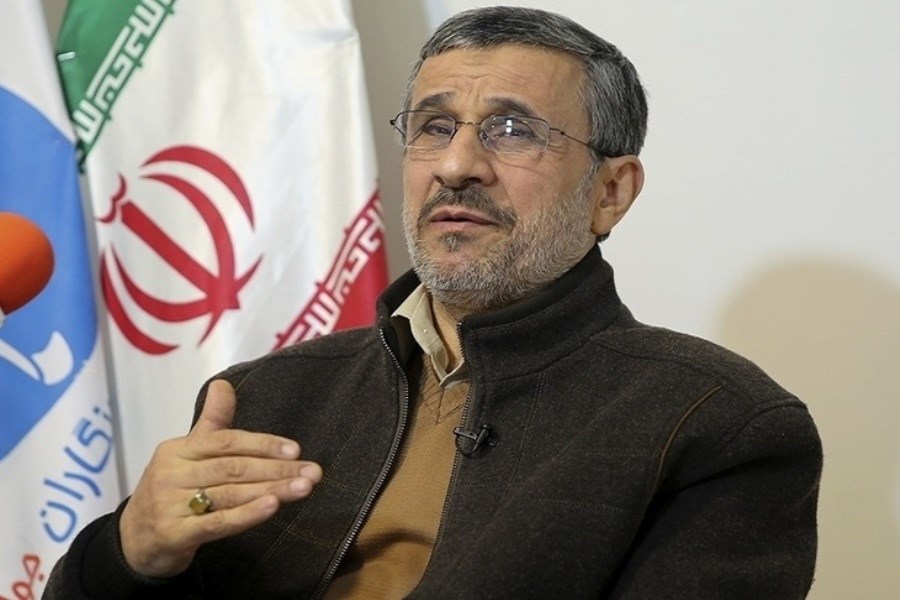 خبر ردصلاحیت احمدی نژاد را چه کسی به او رساند؟