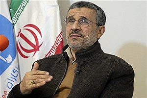 خبر ردصلاحیت احمدی نژاد را چه کسی به او رساند؟