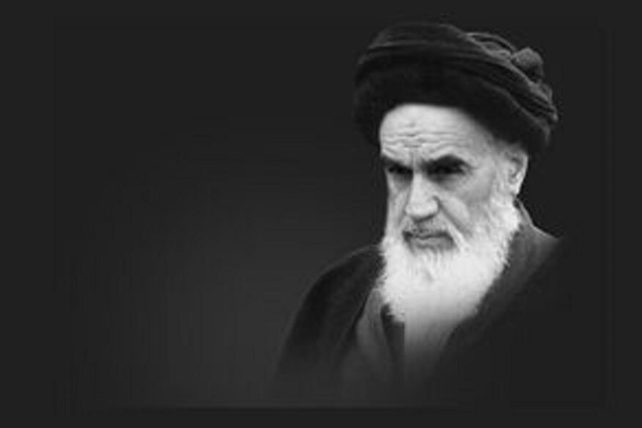 تصویر پخش مستند «امام خمینی» از هیسپان تی وی