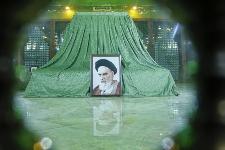 تصویر برگزاری سمینار بین‌المللی اسلام از دیدگاه امام خمینی(ره)