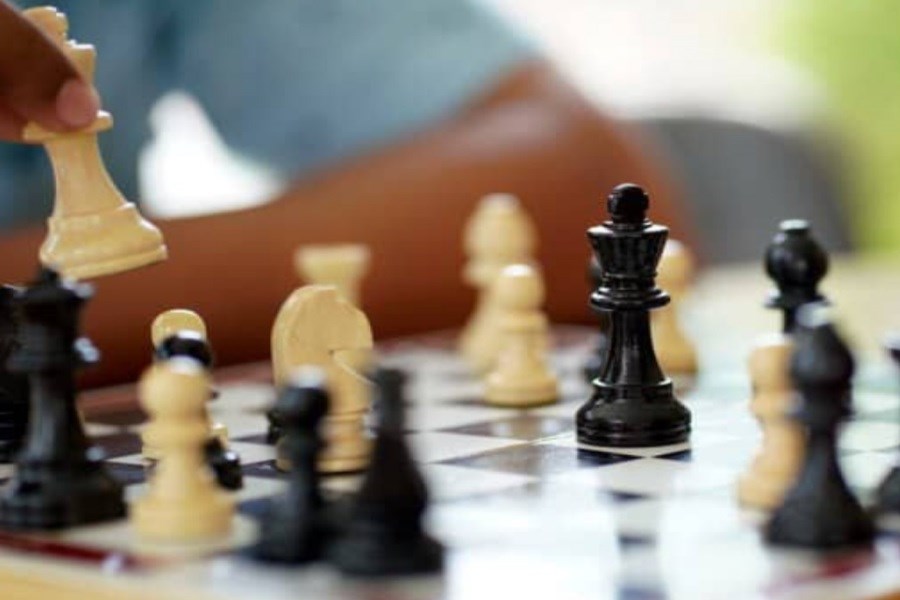 تصویر برگزاری نخستین دوره مسابقات شطرنج جام زعفران در قاین