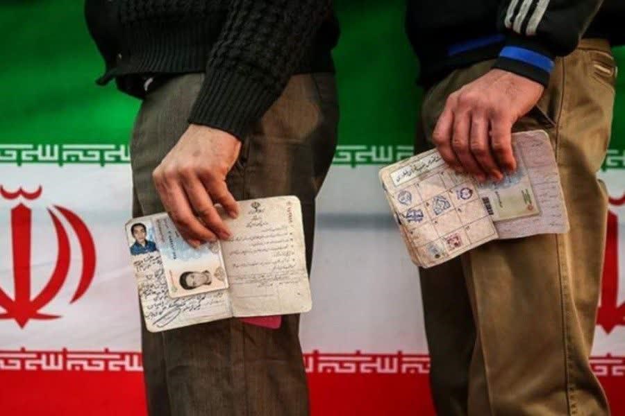 تصویر فراهم سازی تمهیدات پیشگیرانه از کرونا در شعبات اخذ رای ارومیه