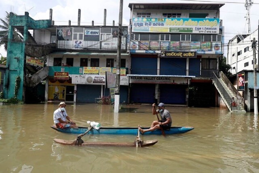 تصویر مرگ هفده نفر بر اثر وقوع سیلاب