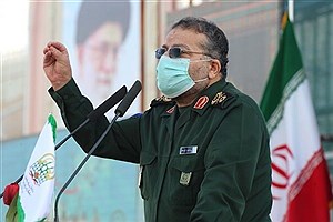 دشمن به دنبال تغییر نگرش ملت ایران نسبت به حقایق است