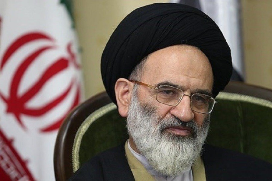 تصویر تقوی به عنوان رئیس مجمع نمایندگان استان تهران باقی ماند