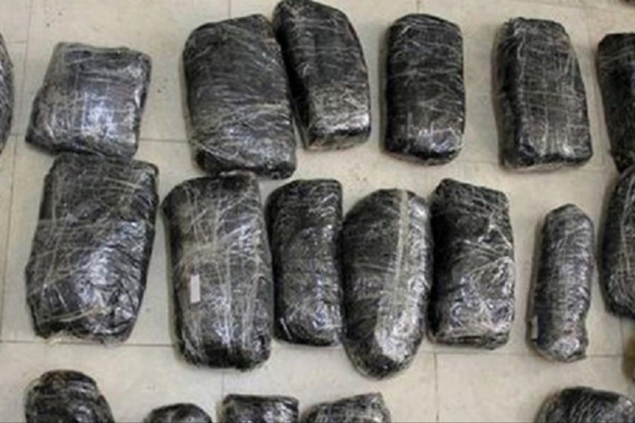 تصویر کشف محموله عظیم مواد مخدر در هند