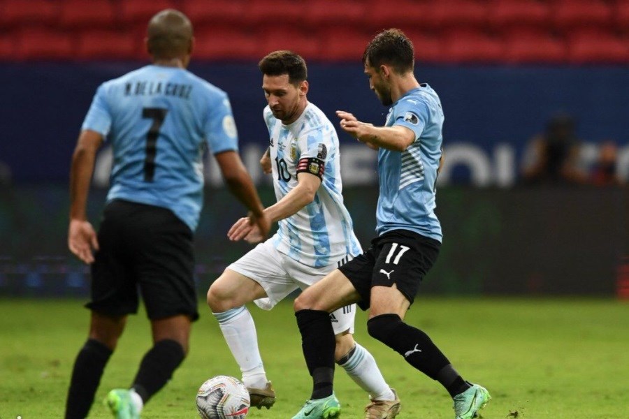 پیروزی یک بر صفر آرژانتین و شیلی مقابل رقبا