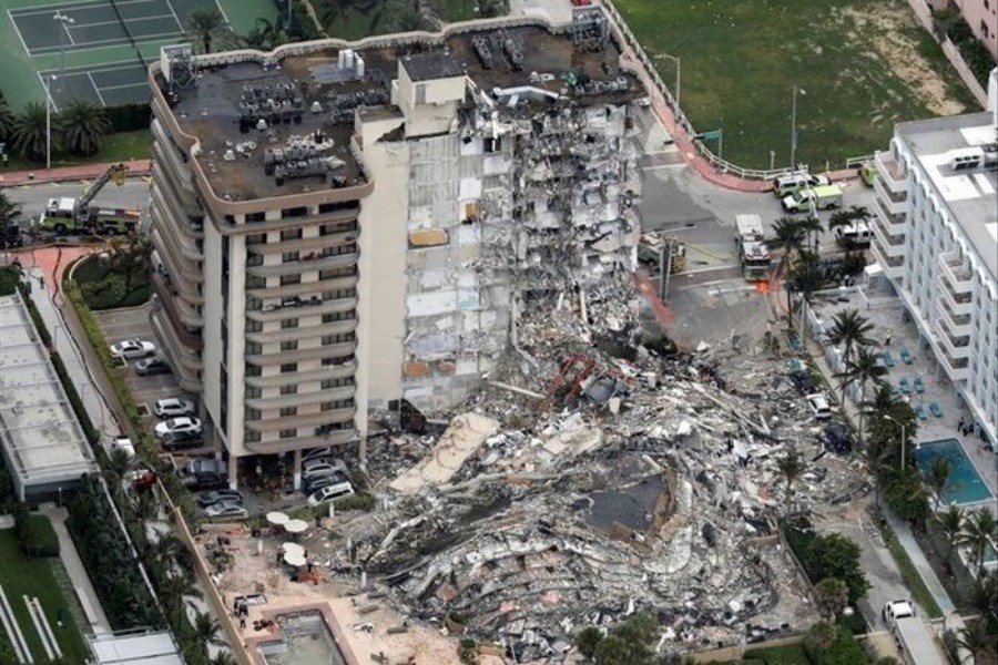 تصویر ریزش وحشتناک ساختمان با صد کشته و مجروح + تصاویر