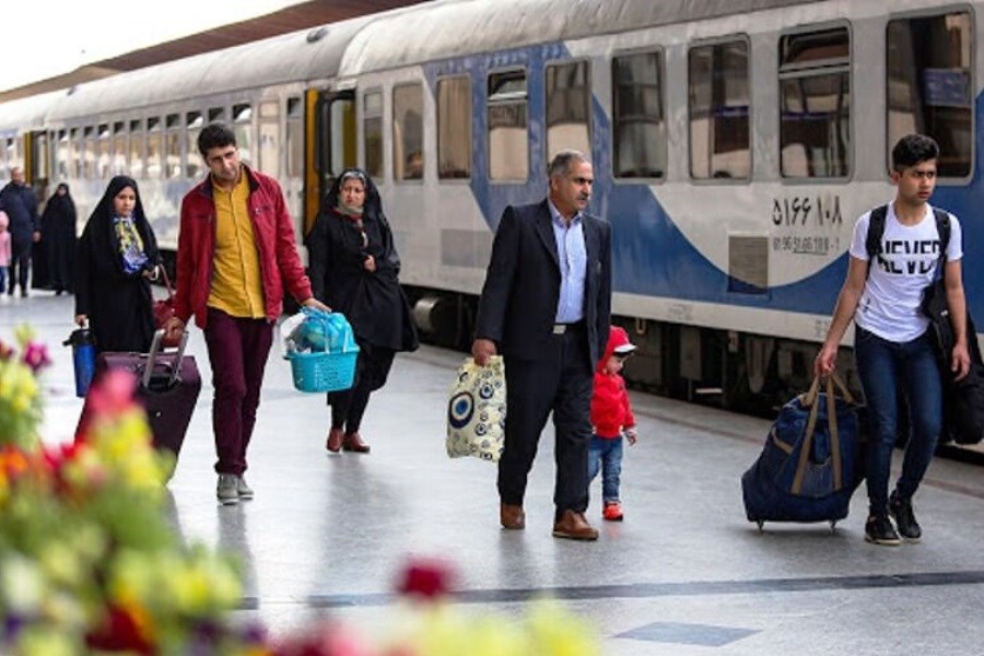تصویر مسافران می‌توانند به علت تاخیر قطار خسارت بگیرند