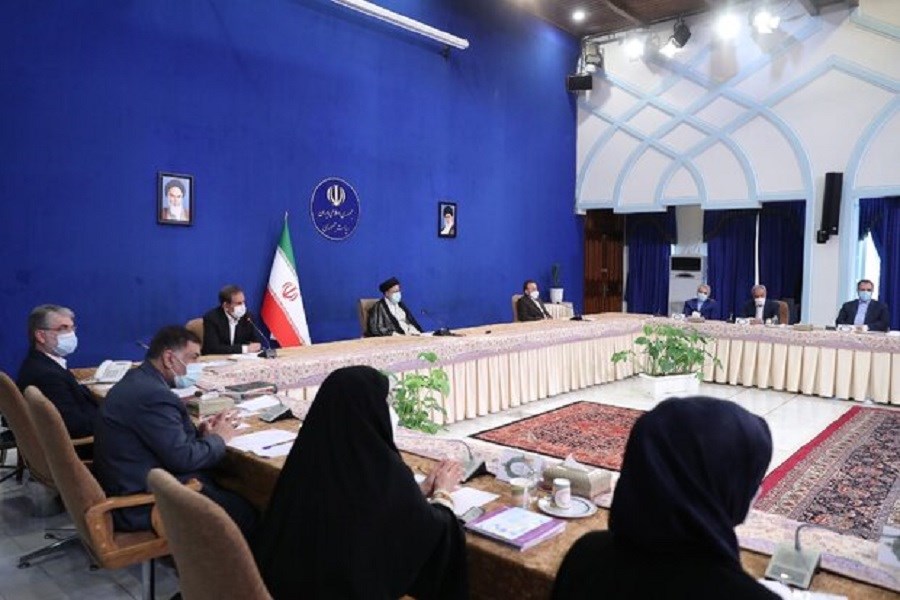 تصویر بررسی آخرین وضعیت کالای اساسی در اولین جلسه هیات دولت به ریاست سید ابراهیم رئیسی