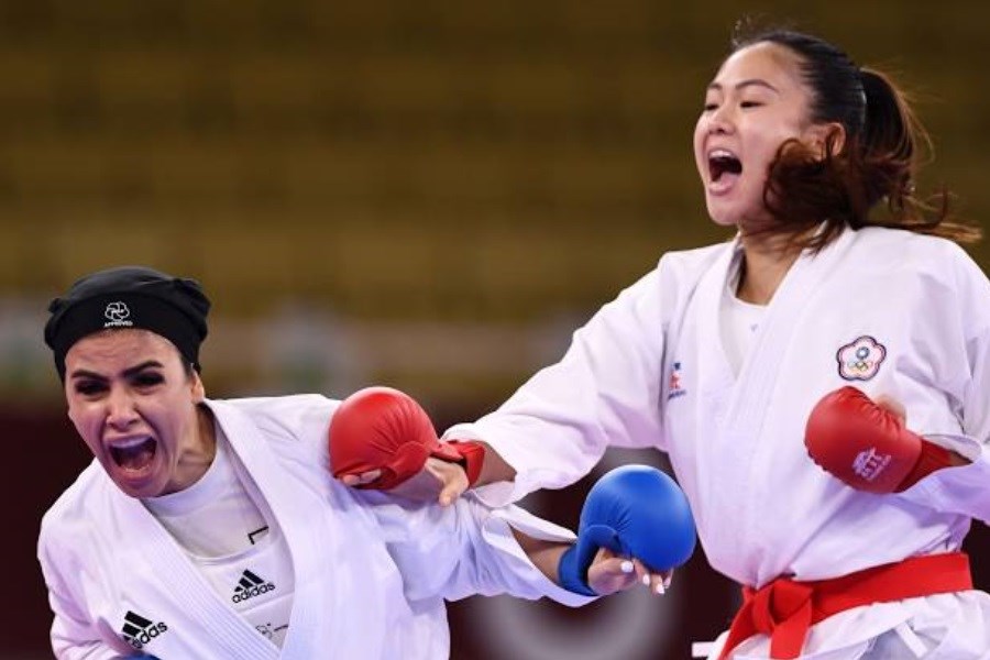 تصویر شکست بانوی ایرانی مقابل کاراته کای چین تایپه