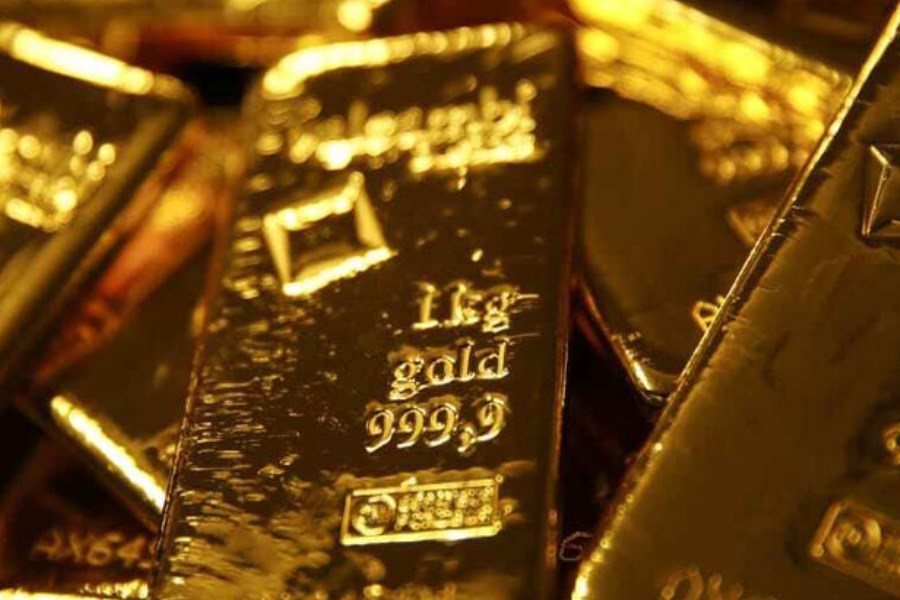 هر اونس طلا 1796 دلار به فروش می رسد