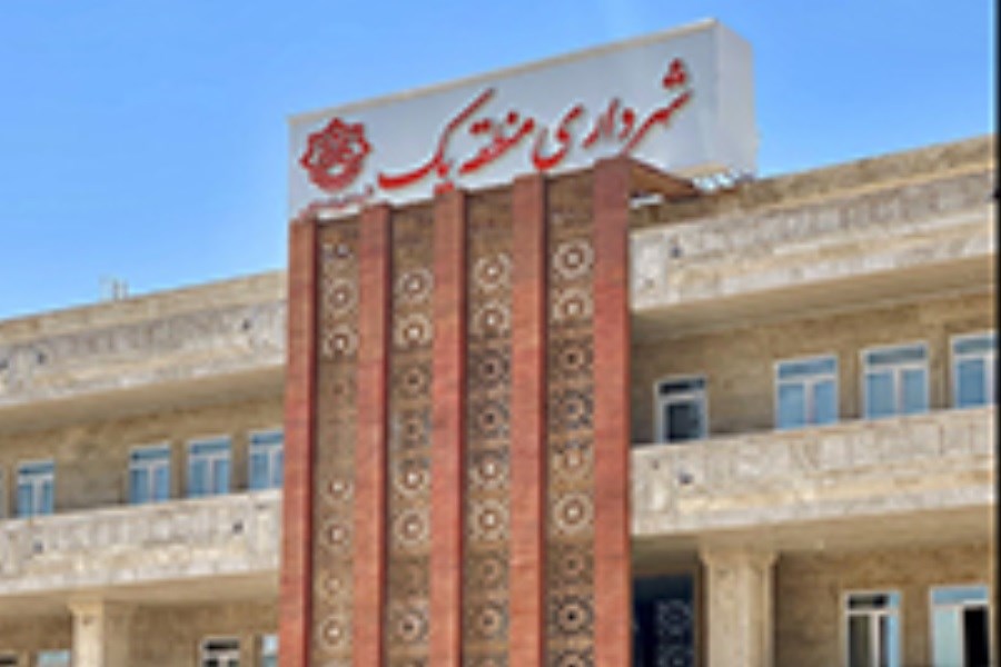 اداره کل بازرسی استان به پرونده‌های تخلف شهرداری منطقه یک بندرعباس ورود کند