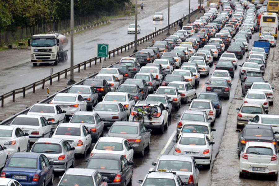 ترافیک سنگین در آزادراه قزوین - کرج
