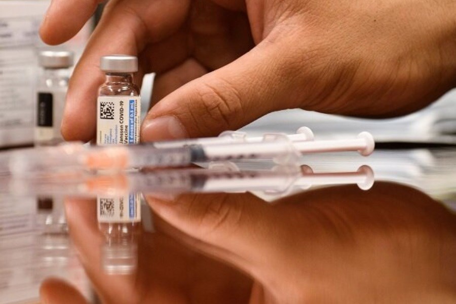 تصویر تا کنون ۲۴ میلیون و ۴۳۴ هزار  دُز واکسن کرونا به کشور وارد شده است
