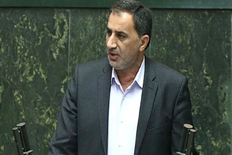 حسینی: وزیر بهداشت از مردم عذرخواهی کند