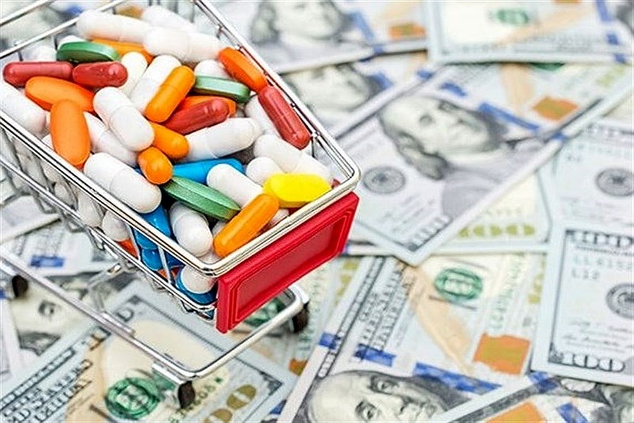 7.2 میلیارد دلار ارز برای واردات کالاهای اساسی و دارو تامین شد