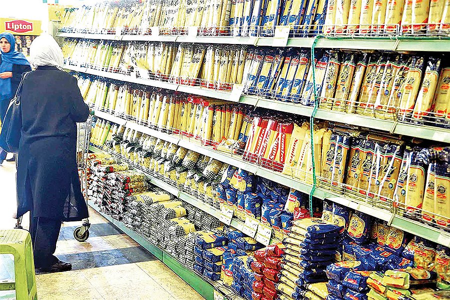 افزایش قیمت صد درصدی ماکارونی&#47; آرد عامل گرانی مواد غذایی