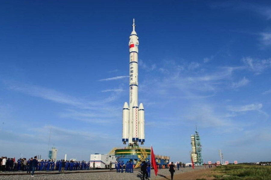 تصویر چین به دنبال ساخت فضاپیمای یک کیلومتری!