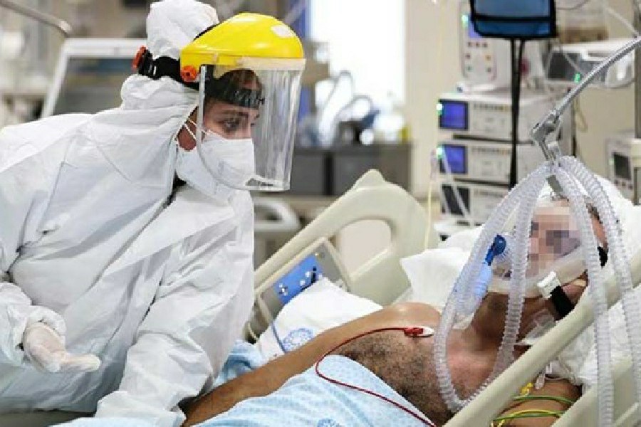 تصویر شناسایی یک هزار و ۲۱ بیمار جدید کرونایی&#47;۱۲نفر جان باختند