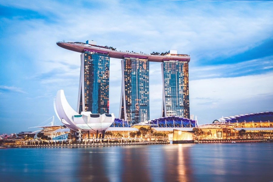 تصویر توقف پشتیبانی از جفت ها و پرداخت های دلار سنگاپور در بایننس