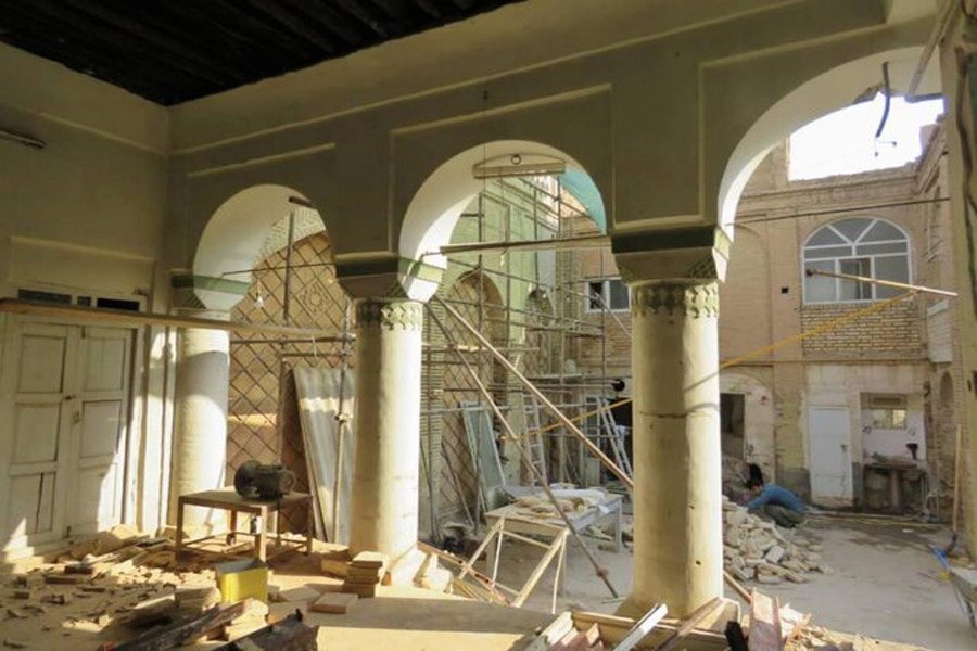 تصویر آغاز به کار مرمت خانه تاریخی «زاهدی» شوشتر