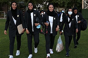 واکنش عجیب نماینده مجلس به لباس تیم فوتبال زنان