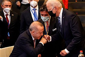 آمریکا پول ترکیه را پس بدهد