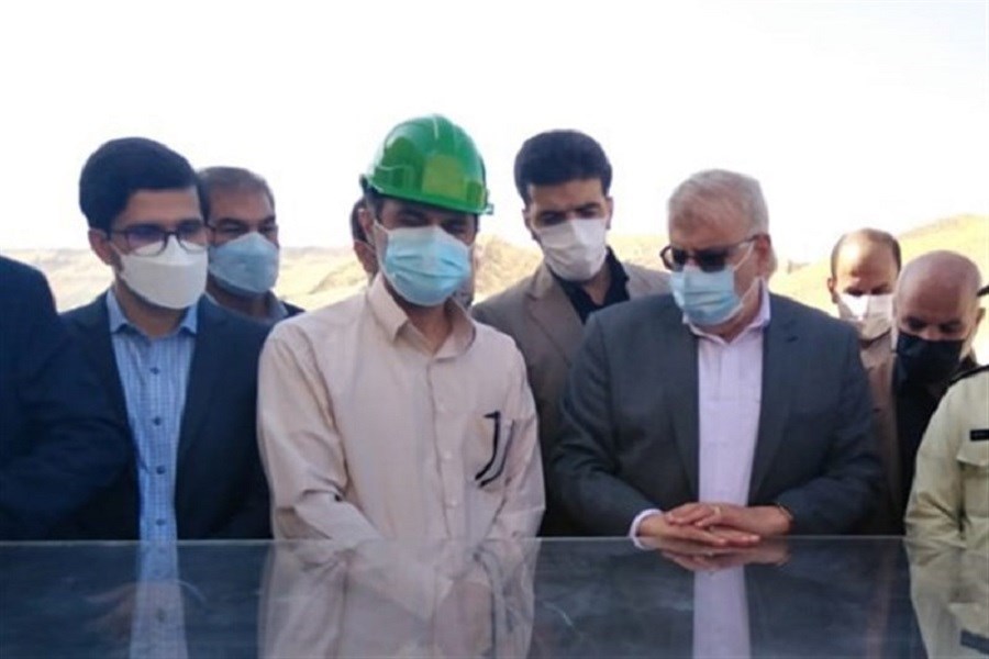 تصویر بازدید وزیر نفت از سد چم شیر در گچساران