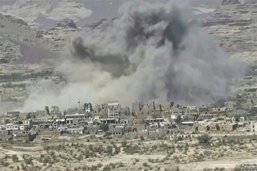 تصویر حملات توپخانه‌ای متجاوزان سعودی به یمن&#47; ۲ غیرنظامی شهید و ۴ نفر زخمی شدند