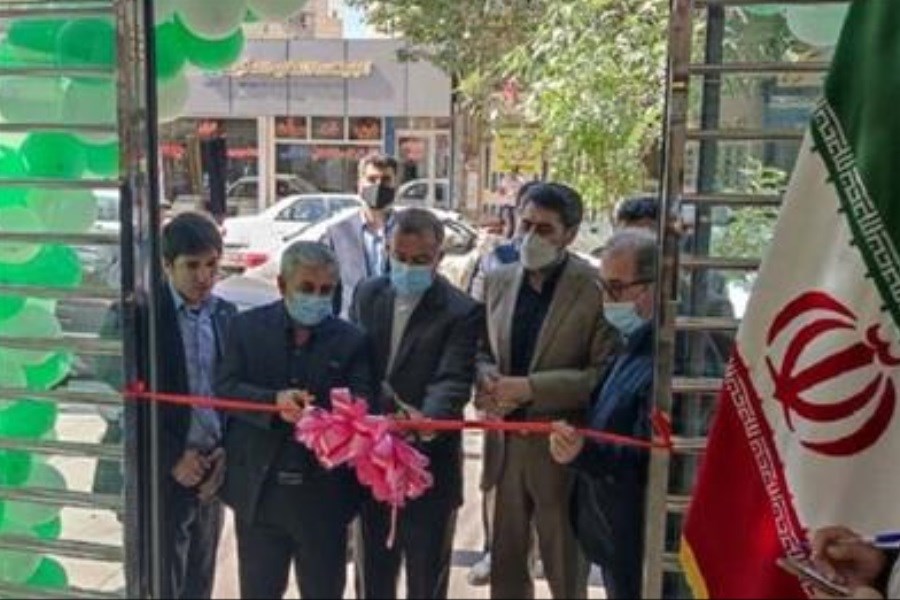 تصویر افتتاح ساختمان جدید شعبه میانه بانک مهر ایران
