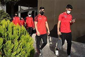تیم فوتبال پرسپولیس به تهران بازگشت
