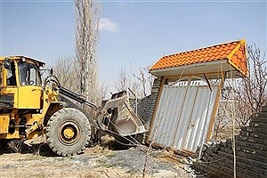 پنج مورد ساخت و ساز غیر مجاز در اراضی کشاورزی قلع و قمع شد