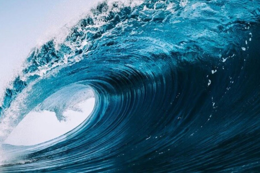 تصویر نانو ژنراتورهایی که از امواج اقیانوس، انرژی تولید می‌کنند