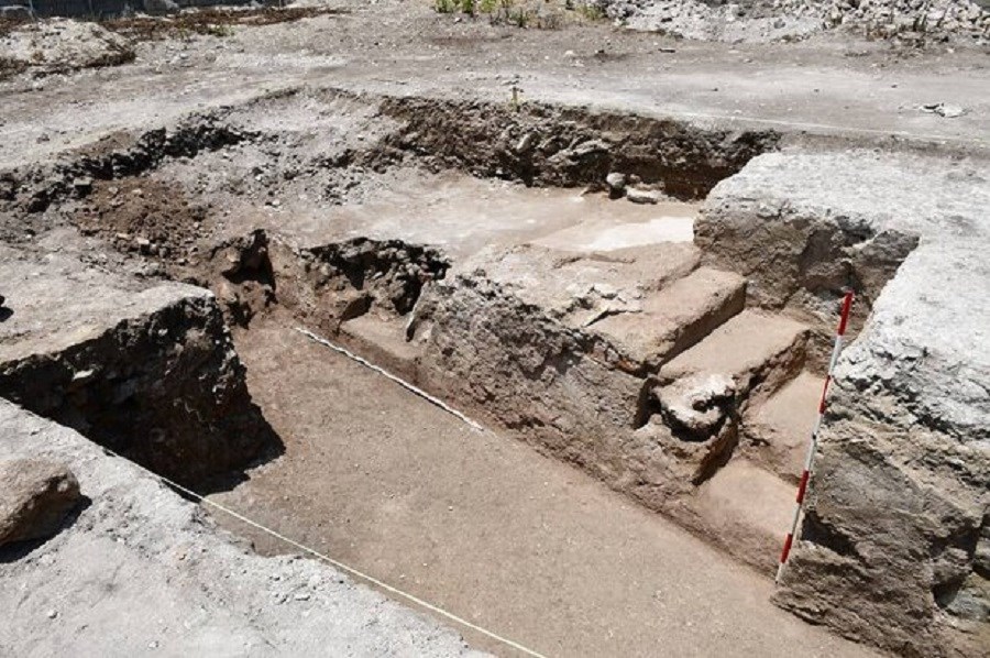 نخستین سنگ ‌گور منقوش مربوط به دوره اشکانی در ایران کشف شد